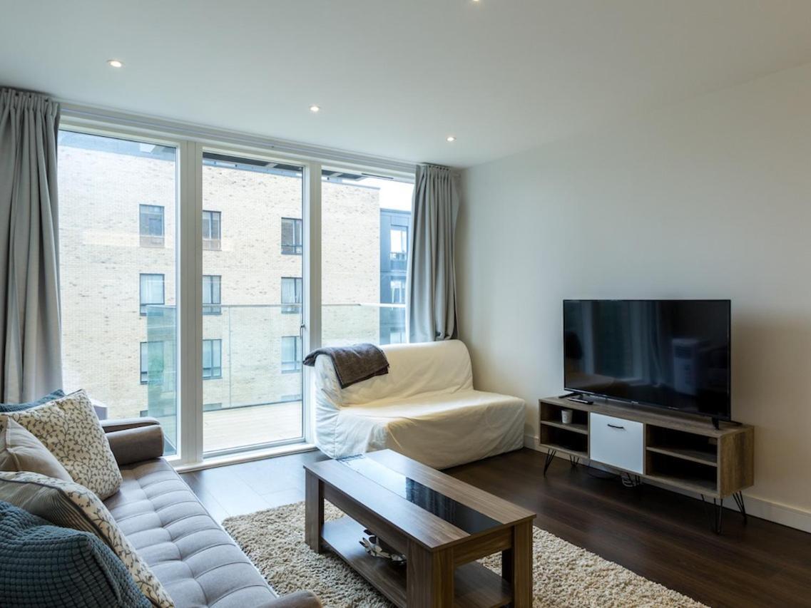 Blissful One Bed Near The River Saint Saint Kew Exterior foto